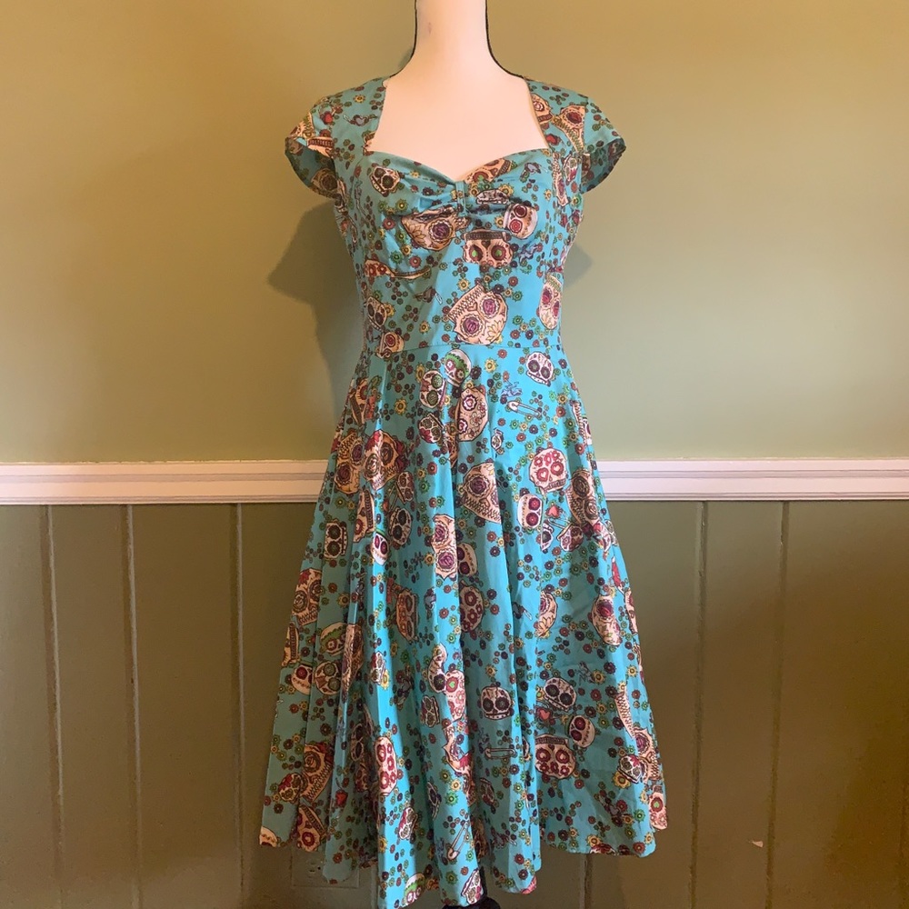 Long Skeleton Dress with pockets!